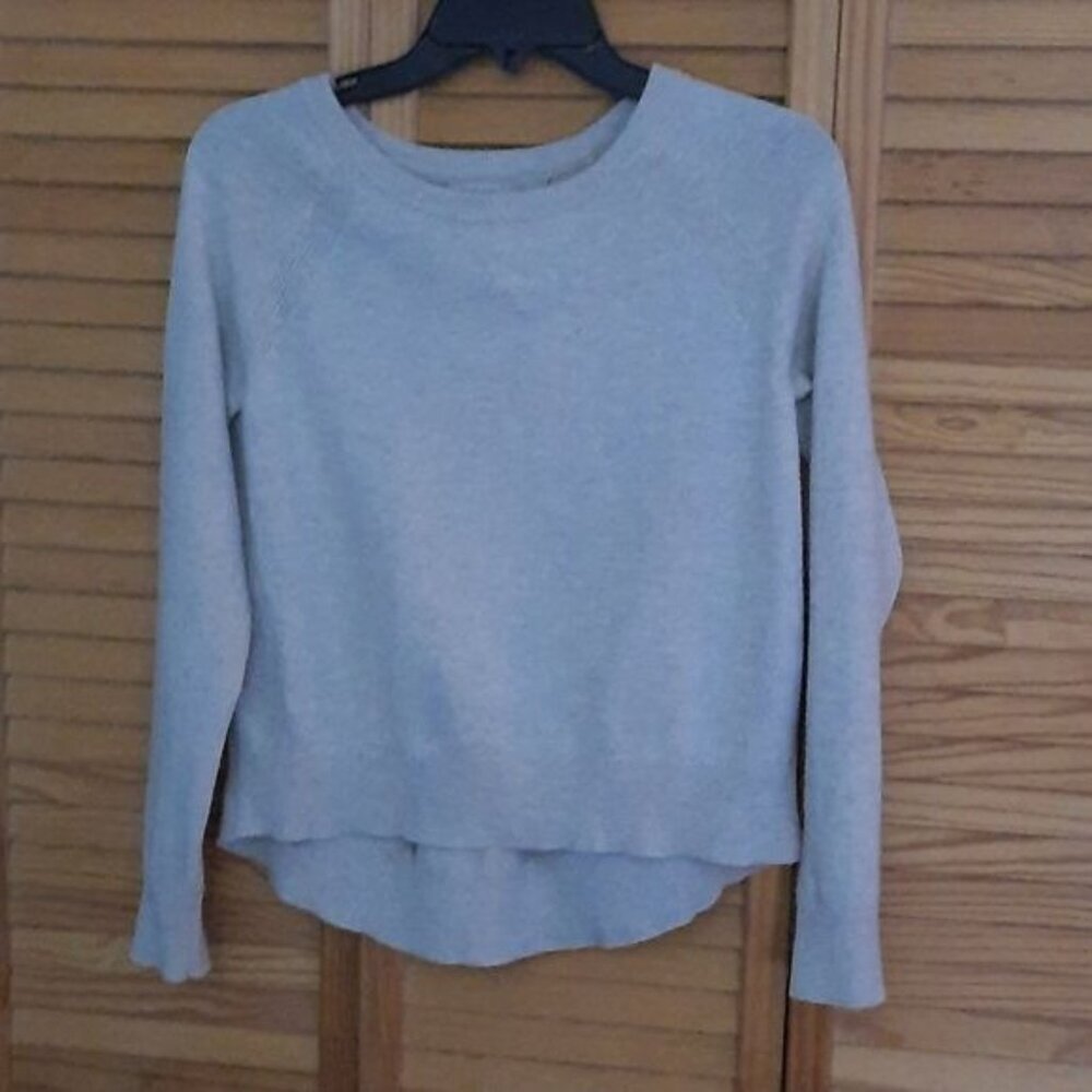 Banana Republic Wool Metallic Pull Over Sweater